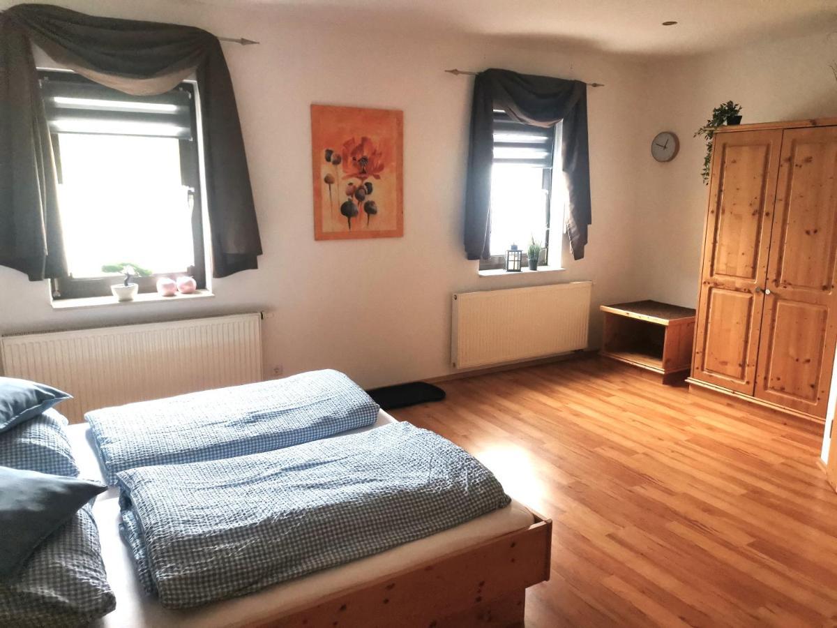 Fraenkischer Hof Zeitlofs Buitenkant foto